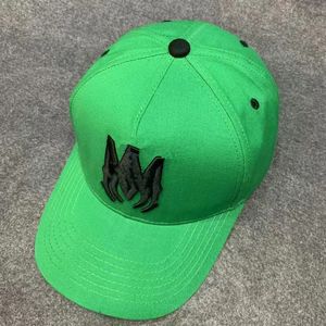 Dernières casquettes de boule verte avec MA LOGO créateurs de mode chapeau mode casquette de camionneur de haute qualité