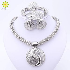 Dernier luxe Big Dubai Silver Color Crystal Collier Bijoux Fashion Nigérian Wedding African Perles Costume 240511