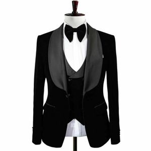 Laatste heren 3 stuks Prom Black Fluwelen Diner Bruidegom Tuxedos Bruiloft Formele Blazer Beste Man Revers Mannen Pakken (jas + Vest + Pants)
