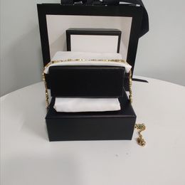 Derniers produits collier tête de tigre diamant collier en laiton de haute qualité haut design de luxe collier fourniture de bijoux