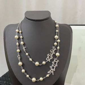 Dernières styles Colliers de pendentif de chaîne de pull pour femmes chanells bijoux concepteur de luxe c