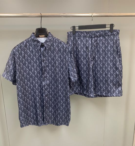 Dernières marques d'été pour hommes survêtement Fashion Diamond Jacquard Taille européenne Luxury Luxury Shirt and Shorts Designer Tracksuis de la piste