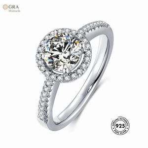 Dernières conceptions de bague de mariage 1ct GRA Moissanite Diamond Fine Jewelry Ready To Shipping