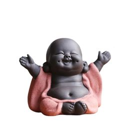 Buda riendo con una gran barriga Maitreya té adornos para mascotas arena púrpura accesorios de decoración del hogar estatuilla de monje 240110