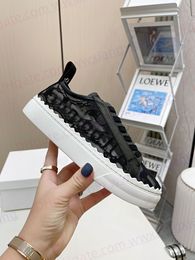 LAURENs Zapatillas de deporte de encaje Zapatos de diseñador Zapatos casuales de mujer Zapatillas de deporte de piel de vaca de caña baja Zapatos para caminar impresos para mujer Zapatillas de deporte planas Zapatillas de deporte de plataforma zapatos al aire libre