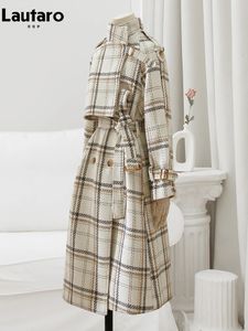 LAUTARO Autumn Winter Lang losse Warm Plaid Wool Blends Trench Coat For Women Raglan Sleeve Belt Double Breasted Wollen Overcoat 240109
