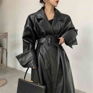 Lautaro Long Trench-Coat en cuir surdimensionné pour femmes à manches longues Revers Coupe ample Automne Élégant Noir Femmes Vêtements Streetwear 210916