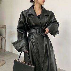 Lautaro Lange oversized leren trenchcoat voor dames met lange mouwen, revers, losse pasvorm, herfst, stijlvolle zwarte dameskleding, streetwear 240129