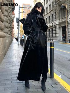 Lautaro printemps automne extra long surdimension surdimensionné reflectif de trench en cuir paren noir brillant pour femmes Fashion 231221 pour femmes