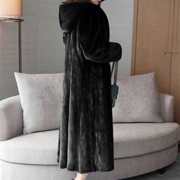 Lautaro Winter Maxi Black Warm Fluffy Faux Mink Fur Coat Mujeres con capucha Manga larga Falda elegante Lujo Moda coreana 211018