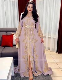 Lavendel Lilac Moslimavondjurken Kralen kant Dubai Caftan Lange mouw Prom Vestidos formales Robe Soiree de Mariage 322