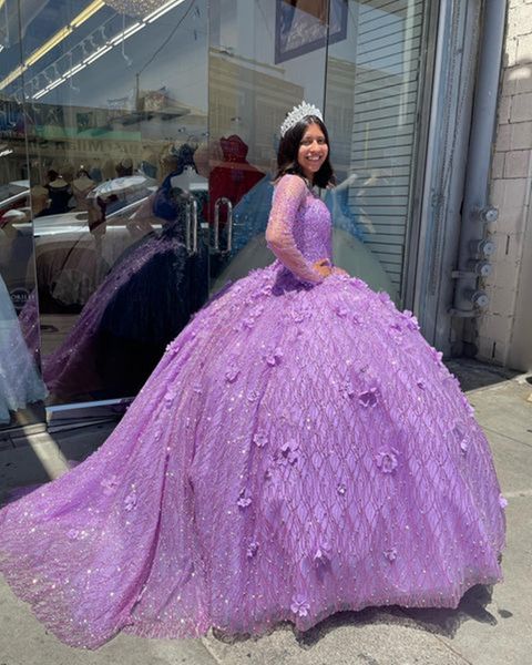 Lavande Lilas Princesse Quinceanera Robes Illusion À Manches Longues 3D Floral Perlé À Lacets Corset Top Prom robes de xv a￱os 2022