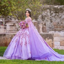 Lavande Brillant Robe De Bal Quinceanera Robe De Fête D'anniversaire Robes Applique Perles Avec Cape Robe De 15 Anos Robe De