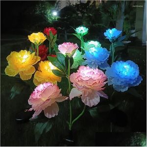 Lampes de pelouse Lumière LED solaire 3 têtes Pivoine Simation Fleurs Lampe pour jardin extérieur Parterre Cour Patio Décoration Vacances Drop D Dh6Ut