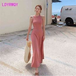 LDyrwqy Zuid-Korea Zomer Sexy Mode Slanke vest Mouwloze jurk Cover Belly Office Dame Polyester 210416