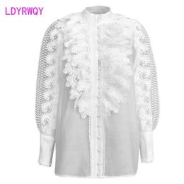 [LDYRWQY] White Sweet Heavy Lace Hollow Lange mouwen Single-Breasted Shirt Dames Polyester Office Lady 210416