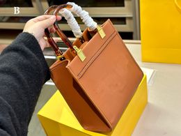 LE BAMBINOU Tassen designer schoudertassen luxe handtas the tote bag woman baguette handtassen Fashion Plain Phone Purse Gold Letters Totes bags
