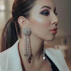 Leading Lady Fancy 2023 You are the Trend Dangle Drop Boucles d'oreilles Old Fashion 18K 3D Hard Alloy Diamonds New Stylish Unique Traditional Brand Luxury Earing