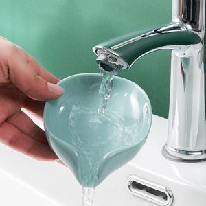 Bladvorm Zeepkist Afvoer Zeephouder Doos Badkamer Douche Zeephouder spons Opbergvak Creatieve Sucker Watervrije Opbergdoos