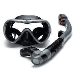 Leak proof snorkeling kit anti fog swimming snorkeling goggles equipped with simple breathing and drying snorkeling tubes swimming scuba diving mask 240429