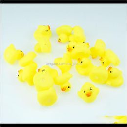 Leer Opleiding Speelgoed Geschenken Aflevering aflevering 2021 4 cm Hoogwaardige mini Geel Baby Pinch Water Bading Duck Sound Toy L7upi