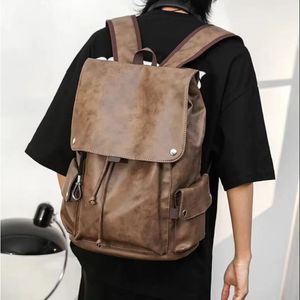 Mochila de cuero Diseñador de lujo Mochilas en relieve negro Bolsos Hombres Mujeres Mochila de cuero Mochila escolar Mochila de moda Mochila para presbicia Mochilas de hombro