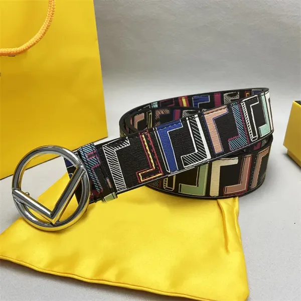 Cinturones de cuero para mujer Diseñador Cinturón de cuero genuino Hombres Carta Cubo Lujo Cinturón retro Mujer Cintura Cintura Ceintures Faja 2306093BF