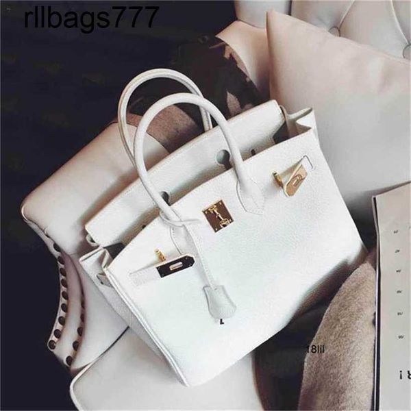 Bolsas de diseñador de cuero Bk Bolsas Femenino 2024 Bolsa de bloqueo Europeo American Litchi Patrón Platino Grande Portable Mujer Mujer Mujer Mujer