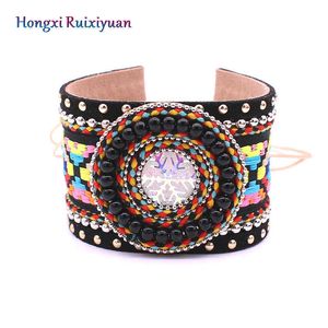 Cuero bohemio adornos hechos a mano copo de nieve color bordado patrón pulsera brazaletes gitano cuero amistad pulsera Q0719