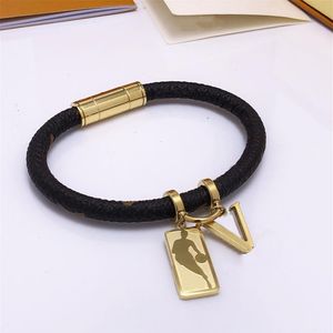 Lederen armbanden voor man vrouw polsbandje slot hart charme ontwerper armbanden Jewelry337D