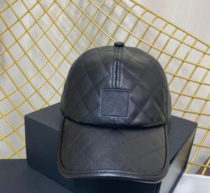 Chapeaux de seau en cuir Casquettes de baseball pour femmes 2022 Designer d'hiver Lettre à large bord imprimé os courbé Snapback Casquette de soleil Hip Hop Streetwear