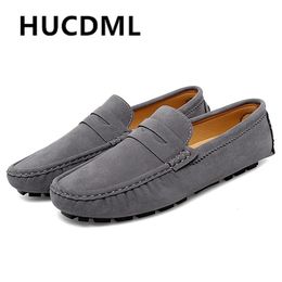 Muis de robe pour hommes décontractés en cuir hommes Softs 550 Somen de grande taille Chaussures de conduite 35-48 Femme Sneakers Spring / Automne Zapatos Hombre 231124 215