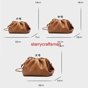 Sacs à main en cuir Botteg Veneta Pochette Sac Cloud Sac Femme Français Niche Net Rouge Fold Dumpling Sac Nouvelle Mode Cuir Souple Une Épaule Messenger Sac Suhave logo HBKN