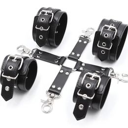 Lederen handboeien BDSM bondage terughoudendheid flirten slaaf exotische accessoires speelgoed voor paar spelletjes handboeien amp enkelboeien volwassen 240130