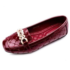 Lederen loafers modieuze top werken zachte wandelschoenen comfortabel om te stappen op dames klassieke platte schoenen 61 fw