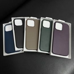 Cas magnétiques en cuir Qualité d'origine 1: 1 Cois de téléphone pour iPhone 15 Pro Max 15 Plus Charge sans fil avec animation d'attraction magnétique apparaître avec boîte