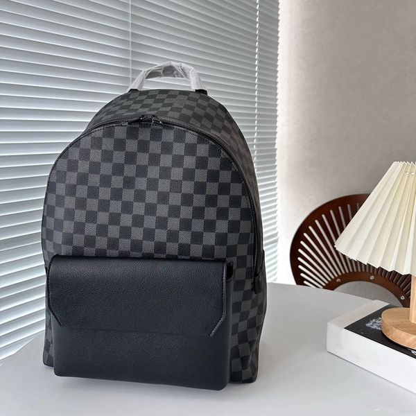 En cuir Men Backpack Designers Men Backpacks Luxury Satchels Sac à école pour homme Sacs d'ordinateur portable Sac de voyage
