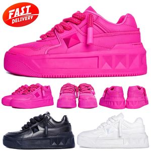 Lederen geklonken schoenen platform booster schoenen Dames roze rode platformschoenen vrijetijdsschoenen Mode sneakers koekje kleine witte schoenen