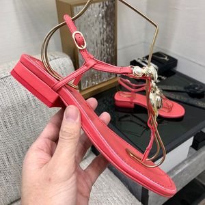 Lederen sandalen echte textuur dames enkelband sexy crystal buckle flip flops rode feestschoenen voor
