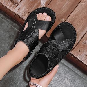 Lederen sandalen rode krokodil net zomertrend veelzijdige mannen import slipper mannelijke persoonlijkheidsschoenen 255 207 953