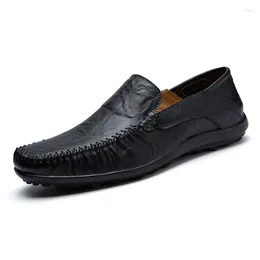 Chaussures en cuir 302 marche doux hommes mocassins faits à la main mocassins décontractés pour plat fendu grande taille 38-47