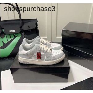 Chaussures en cuir Chaussures pour hommes Amiiri Skel Baskets Designer Panda Blanc Chunky Casual Femmes Chaussures Noir Top Bas Même Couleur Bone Board Nouveau Couple Sports Polyvalents EBIJ