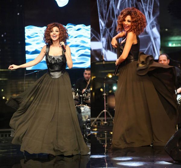 Lebanon Singer Vestidos de fiesta con espalda abierta sexy Myriam Fares Apliques de encaje Vestidos de fiesta formales árabes para fiesta de graduación Vestido de fiesta por encargo