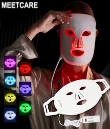 LED 7 couleurs Silicone Gel visage masque peau Retournation Pon Light Therapy Masques PDT FACIAL Anti rides acné serrer les soins de la peau1717851