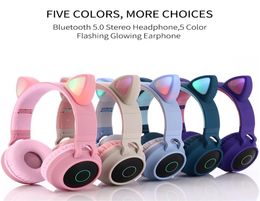 LED Cat Ear Noise Annellering Hoofdtelefoon Bluetooth 50 Young People Kids Headset Support TF -kaart 35 mm -plug met MIC2869518