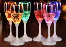 Led Champagne Fluit Glazen Lichten Knipperende Wijnbekers Vloeistof Geactiveerde Drinkwear voor Bruiloft Verjaardag Festivals Bar Decoraties