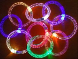 Juguetes LED para niños, pulsera luminosa iluminada, accesorios para actuaciones en conciertos, cuentas de Flash de burbujas y burbujas interactivas