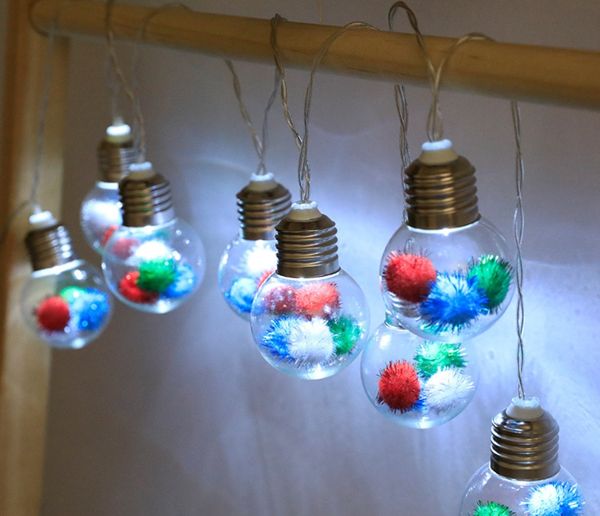 LED boule de Noël allume des lumières colorées d'ampoule décorative de boule de laine d'or avec de petites lumières colorées festives décorations de Noël