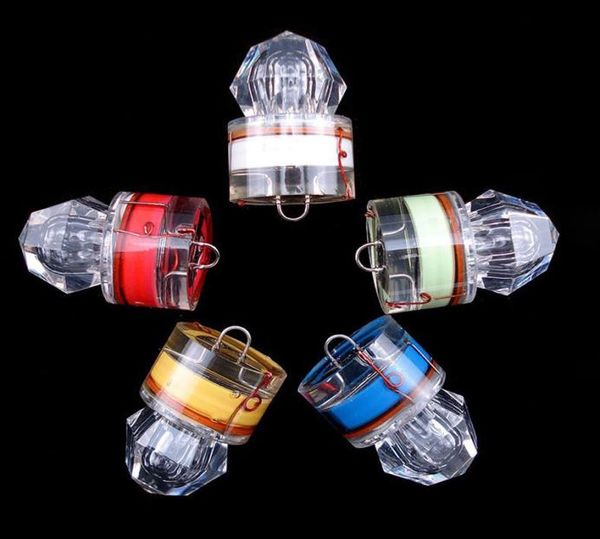 Fishage diamant LED Fil clignotant Deep Drop Drop sous-marin en acrylique Lure Lure Squid Strobe Lights 5 couleurs pour choisir 1PC5725042