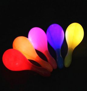 LED clignotant Maracas Light Up Neon Beach Hula Party Maracas Adult Bar Ktv Cheer accessoires Glow Party Supplies6444608
